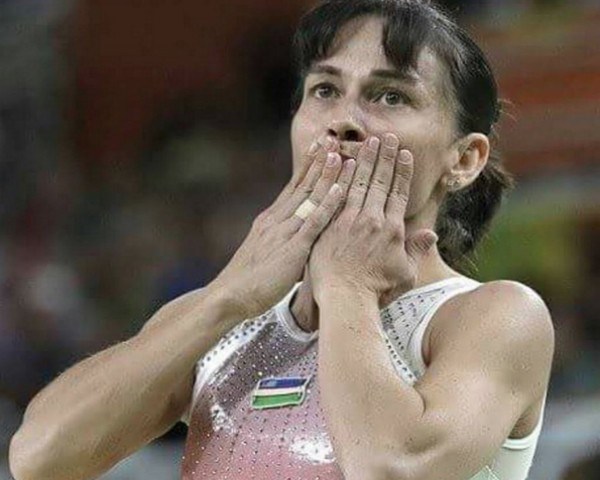 Oksana Chusovitina, 41 anos, é atleta do Uzbequistão (Foto: Reprodução/Instagram)